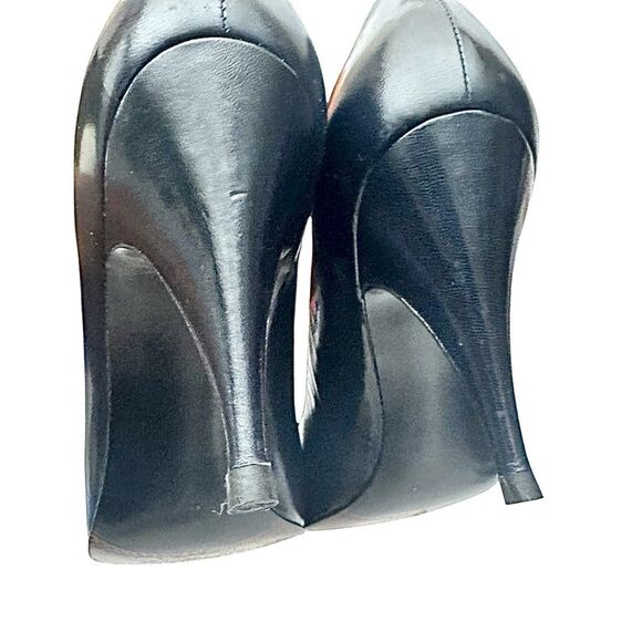 Stuart Weitzman Classic Navy Blue Leather Pumps Size 8 B New Scratches on Sole - Picture 7 of 10